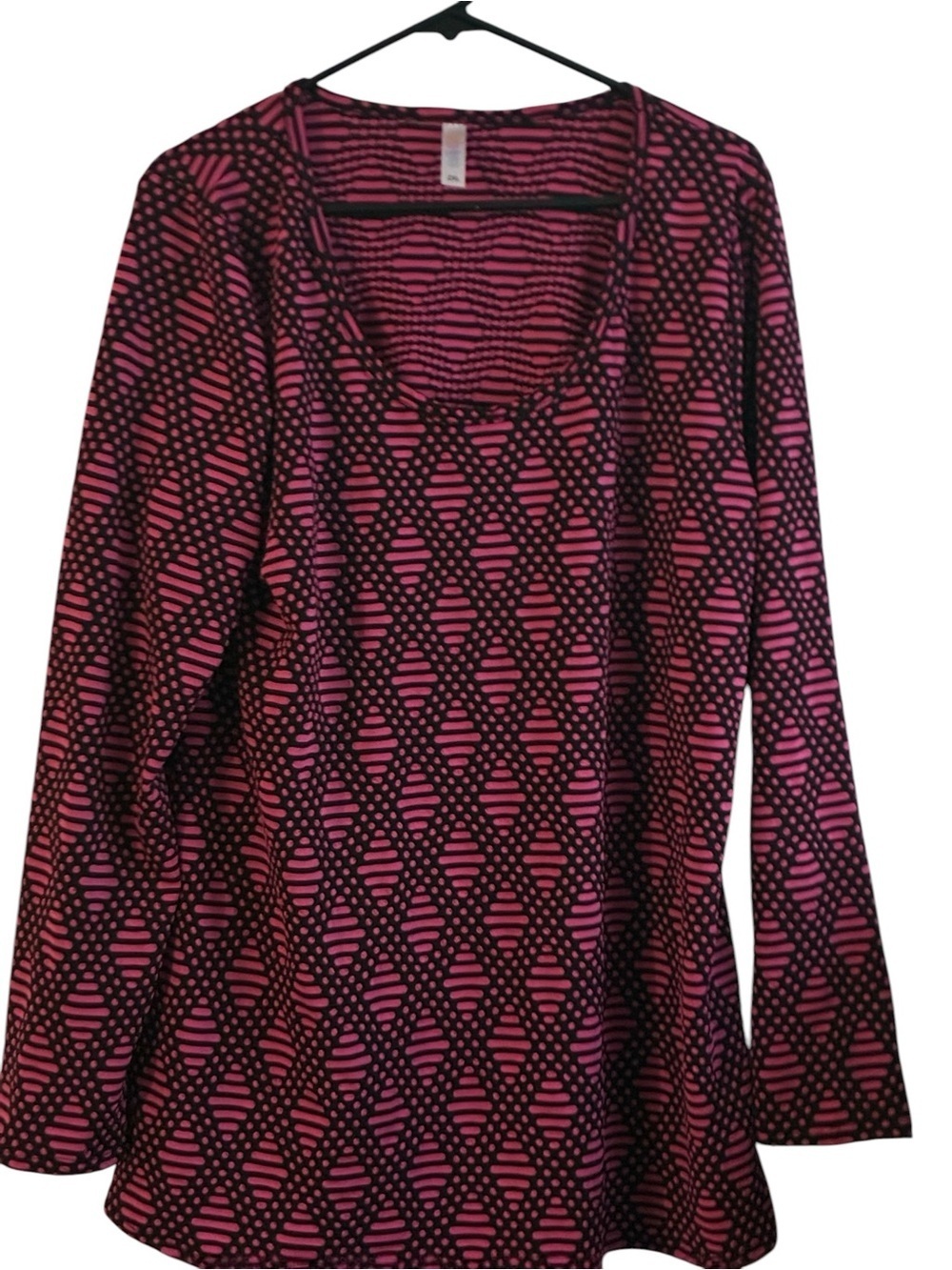 LuLaRoe Pink and Black Geometric Long-Sleeve Top